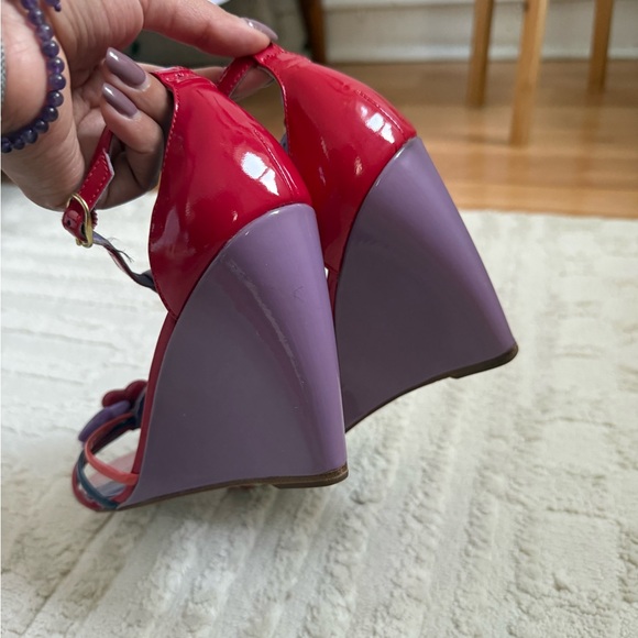 Coach Women's red and purple Wedge Sandals ❤️⭐️ - Picture 6 of 7